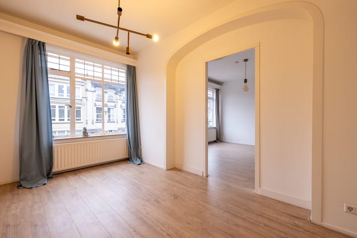 Foto 10 van Calandstraat 28-C