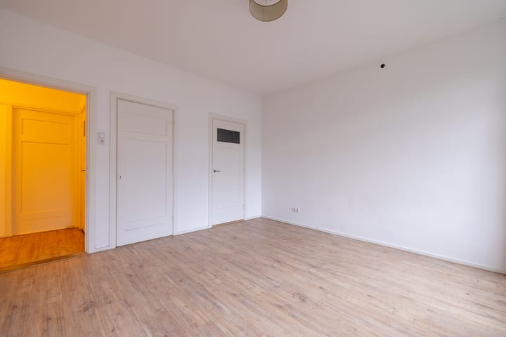 Foto 25 van Calandstraat 28-C