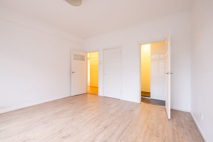 Foto 27 van Calandstraat 28-C