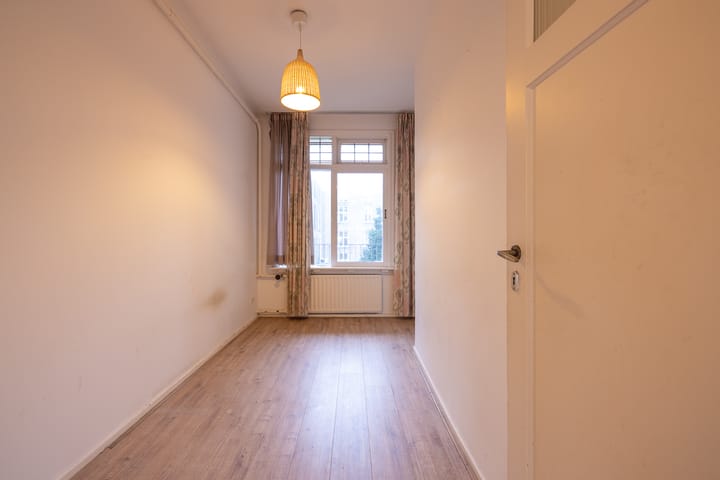 Foto 30 van Calandstraat 28-C