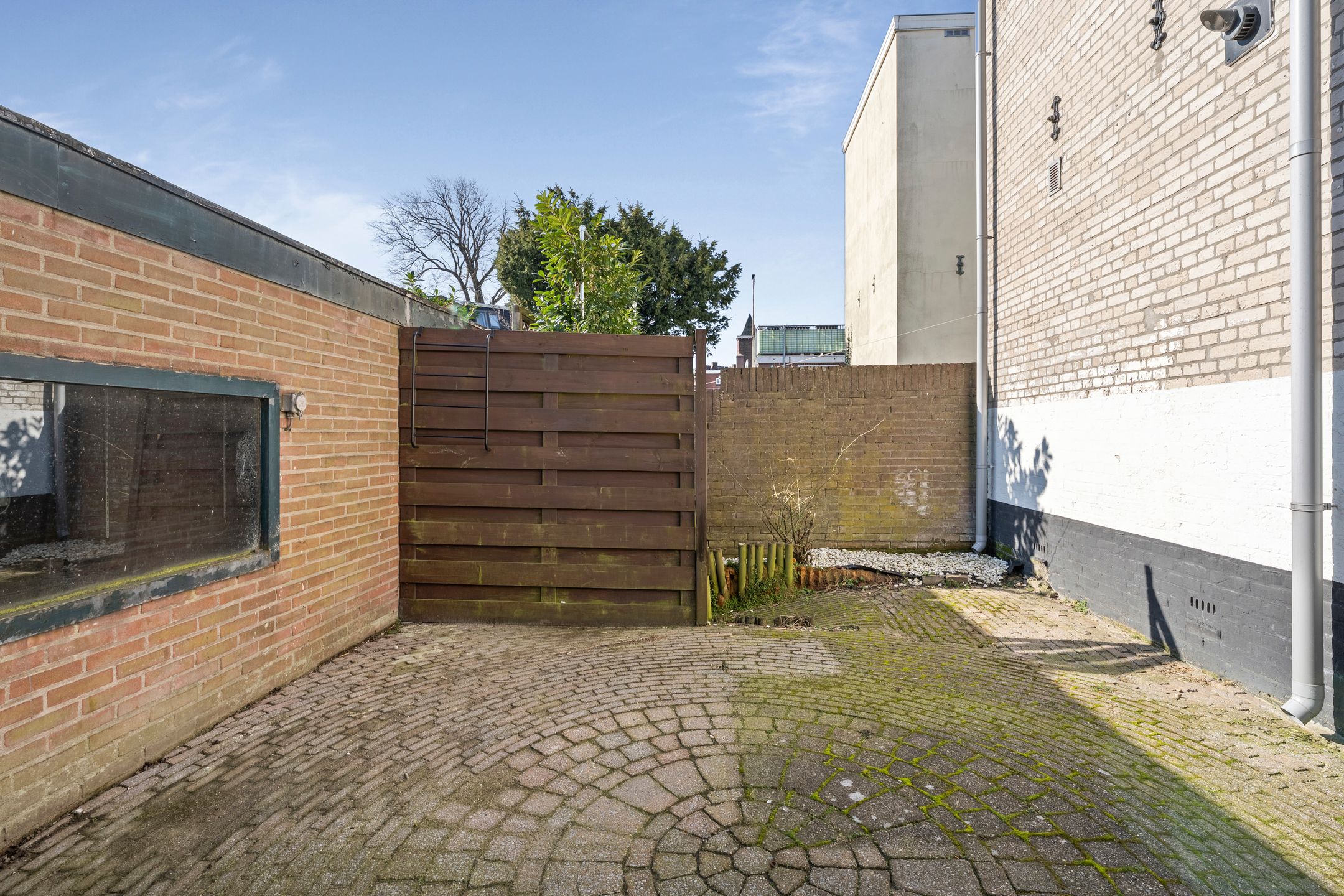 Foto 12 van Julianakade 40