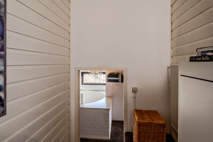 Foto 38 van Jan Tooropstraat 13