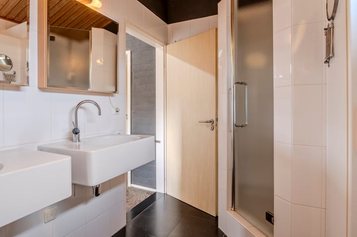 Foto 40 van Jan Tooropstraat 13