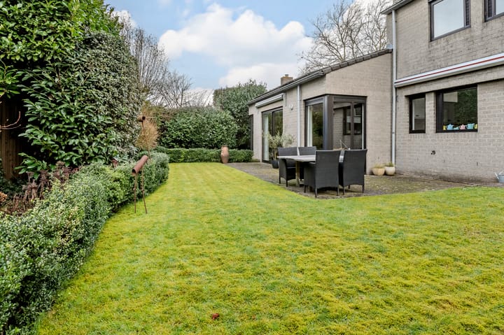 Foto 43 van Jan Tooropstraat 13