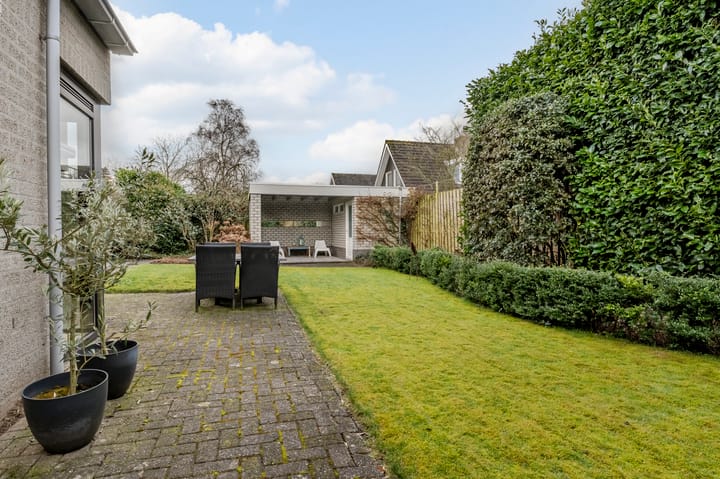 Foto 45 van Jan Tooropstraat 13