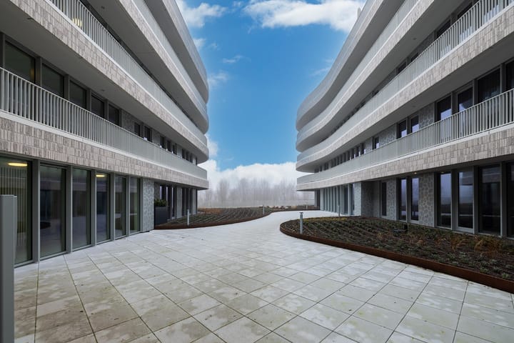 Foto 11 van Van der Duijn van Maasdamweg 668