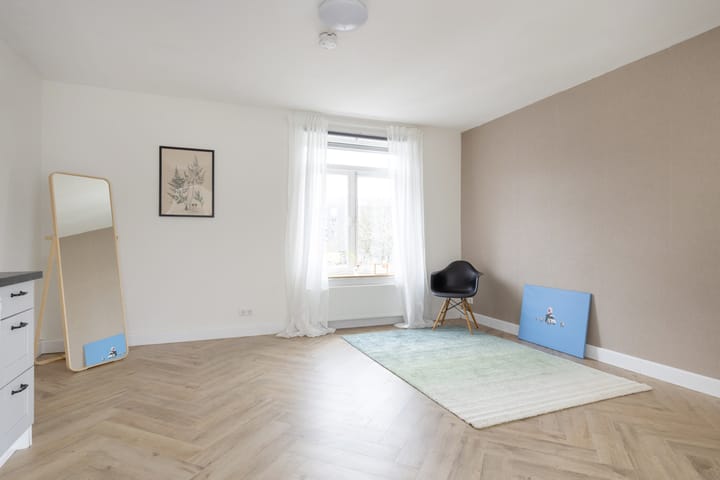 Foto 10 van Planetenbaan 31-A