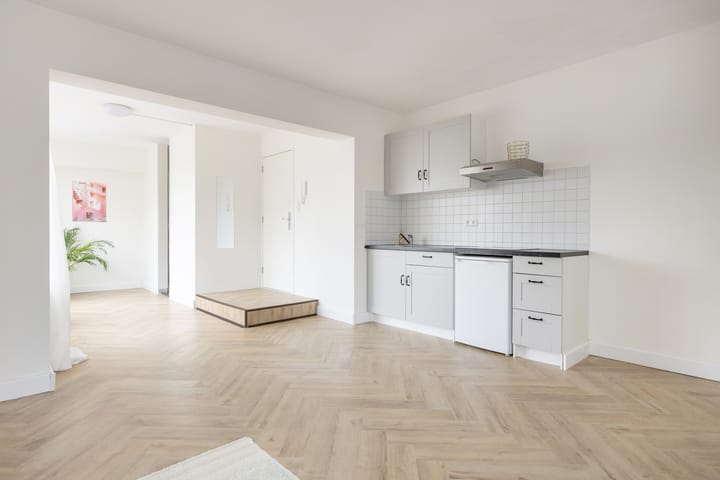 Foto 12 van Planetenbaan 31-A