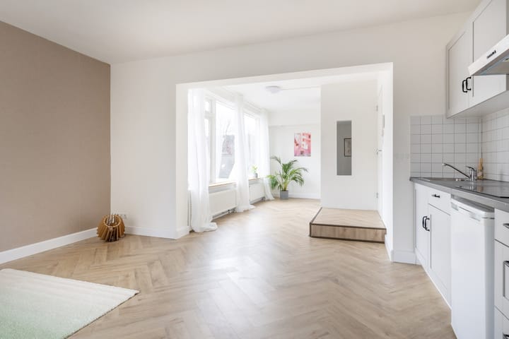 Foto 13 van Planetenbaan 31-A