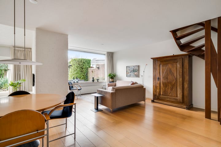 Foto 14 van Meidoorn 72