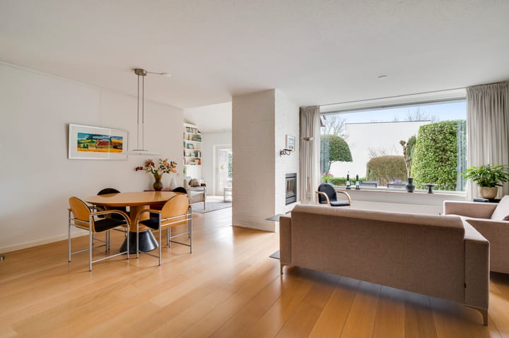 Foto 9 van Meidoorn 72