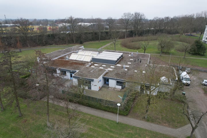 Adriaen van Ostadestraat 2, Roosendaal