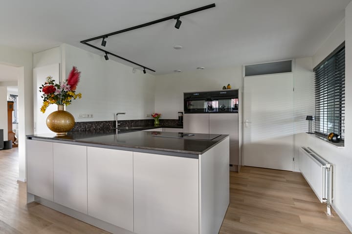 Foto 30 van Jadedreef 16