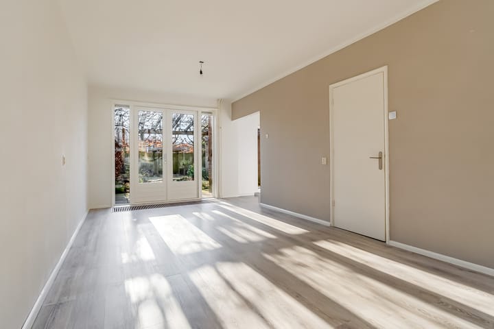 Foto 3 van Prins Bernhardstraat 14