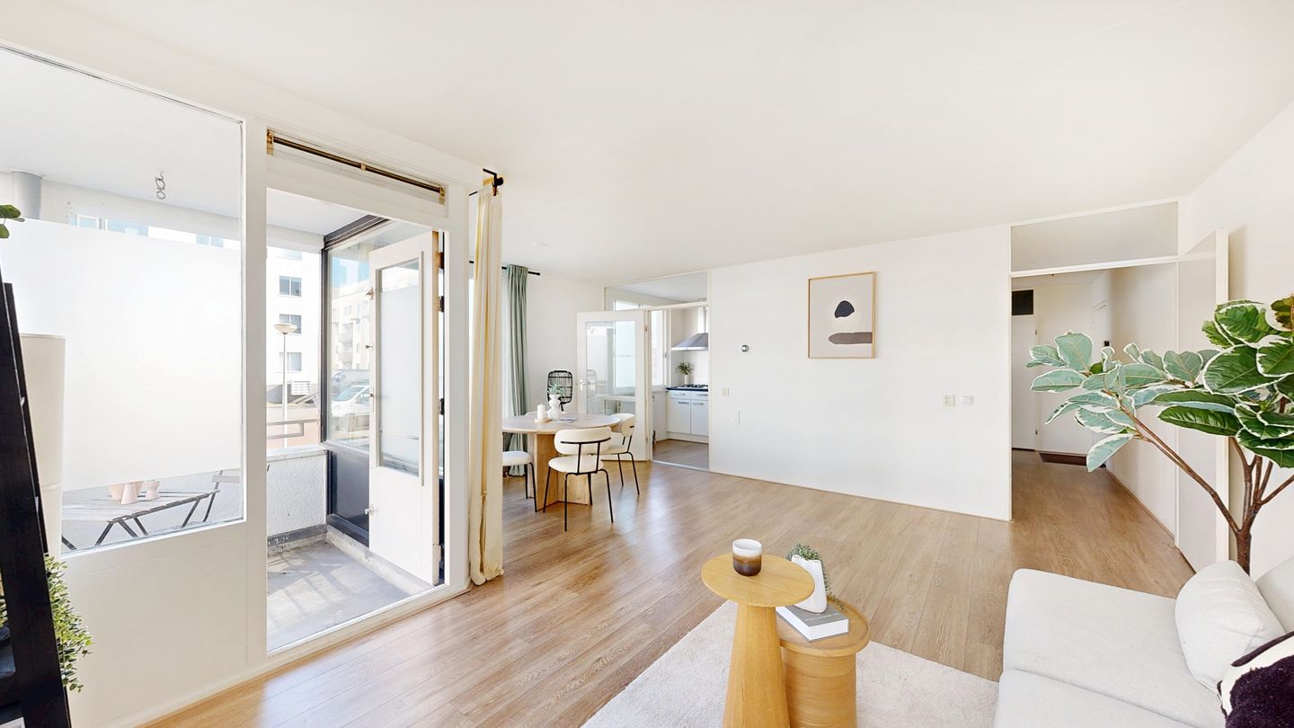 Foto 1 van IJplein 233