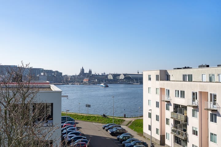 Foto 3 van IJplein 233