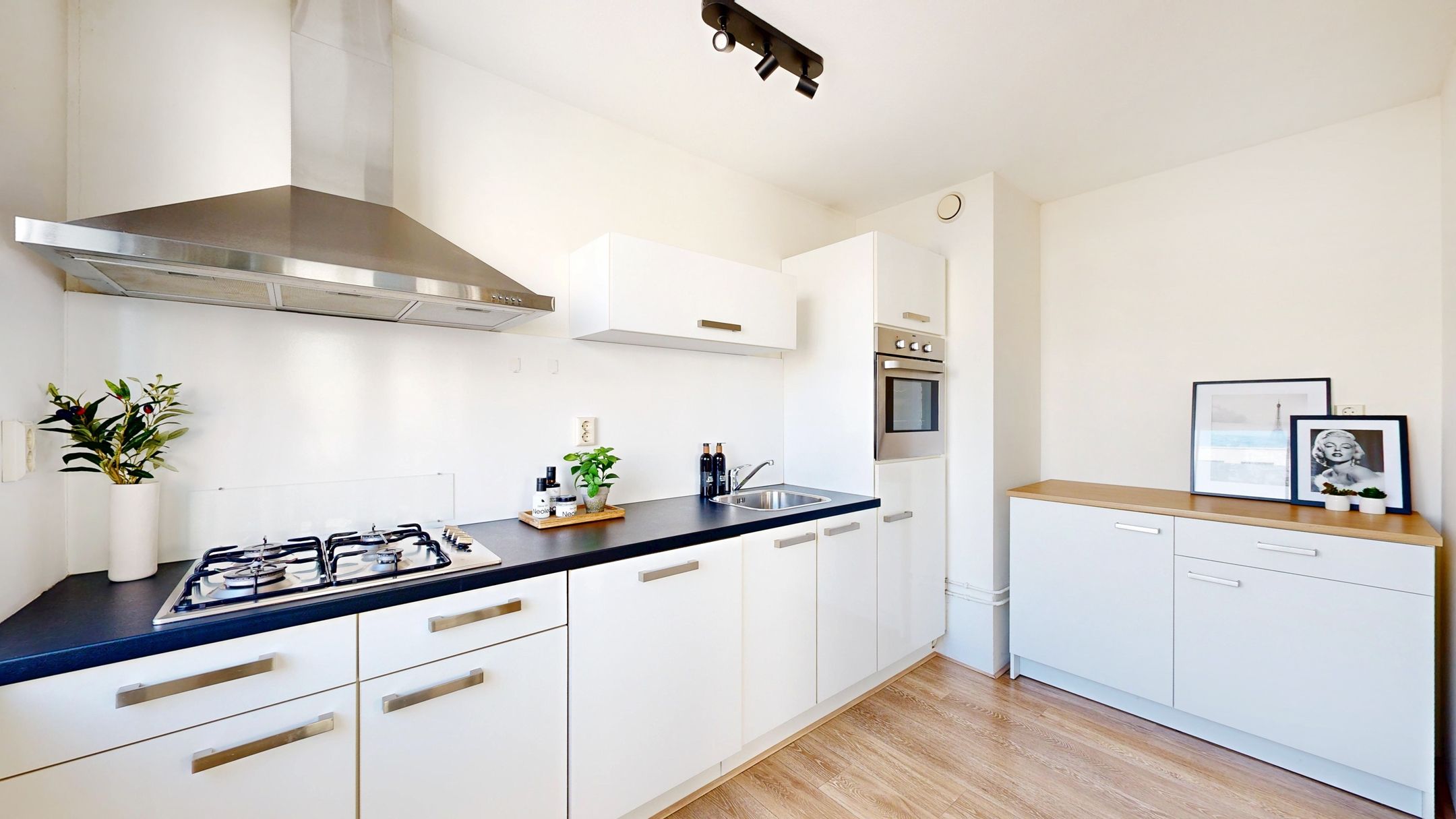 Foto 15 van IJplein 233