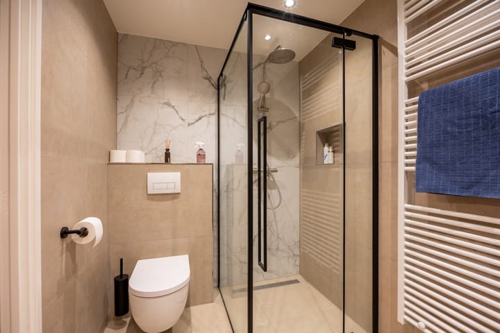 Photo 32 of van Nispenstraat 204