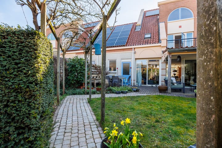 Foto 69 van Bacchus 10