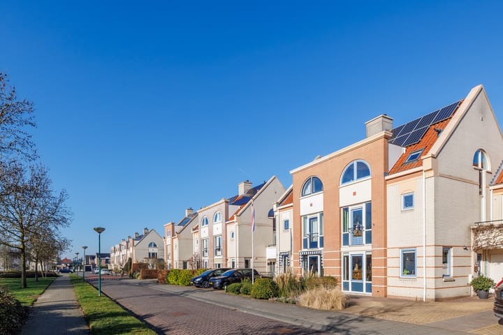 Foto 78 van Bacchus 10