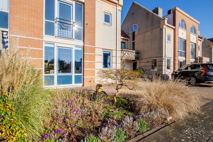 Foto 79 van Bacchus 10