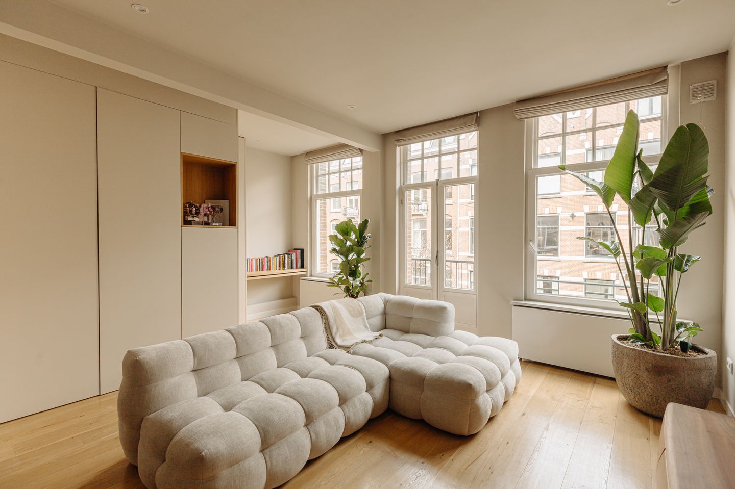 Foto 1 van Eerste Helmersstraat 47-2