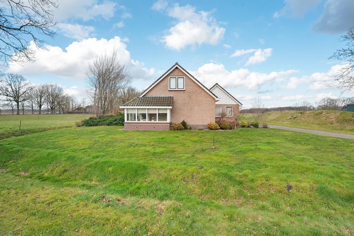 Foto 2 van Armweide 37-A