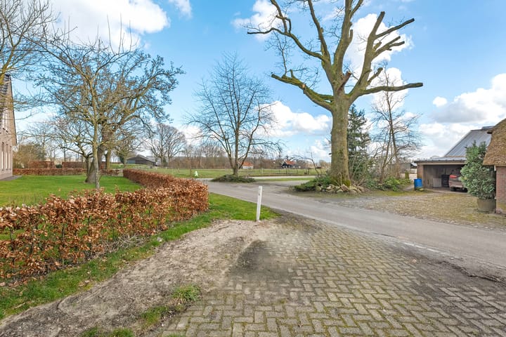 Foto 9 van Armweide 37-A