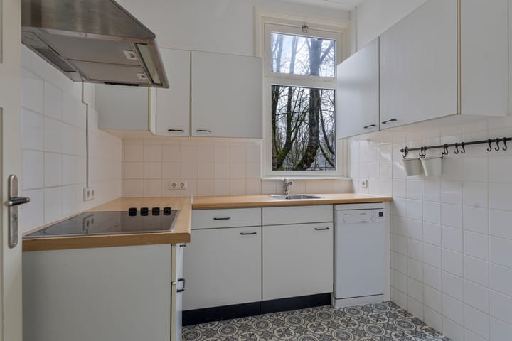 Photo 9 of Van der Weeghensingel 26