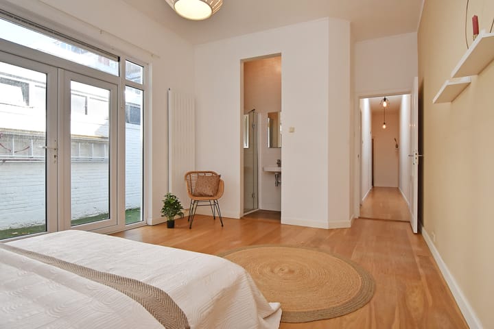 Foto 25 van Rijklof van Goensstraat 8