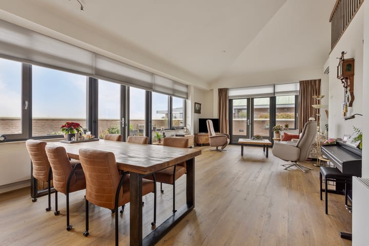 Foto 3 van Kamp 11 65