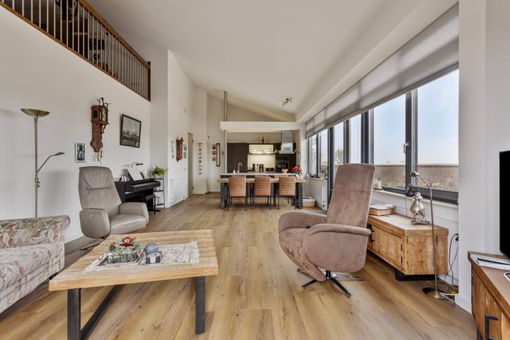 Foto 7 van Kamp 11 65