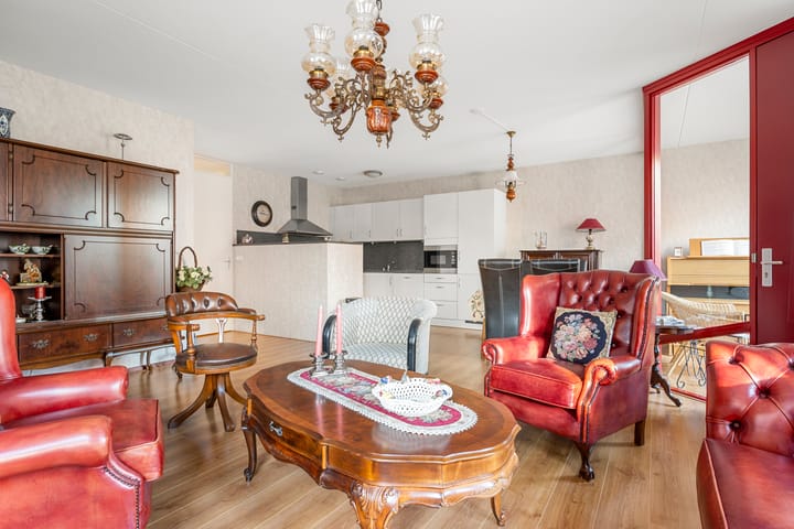 Foto 16 van De Heus Plein 51