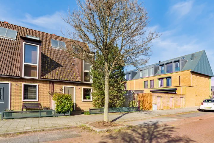 Foto 7 van Obelisk 40