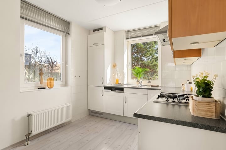 Foto 10 van Obelisk 40