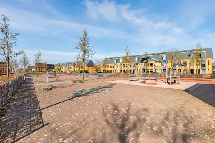 Foto 47 van Obelisk 40