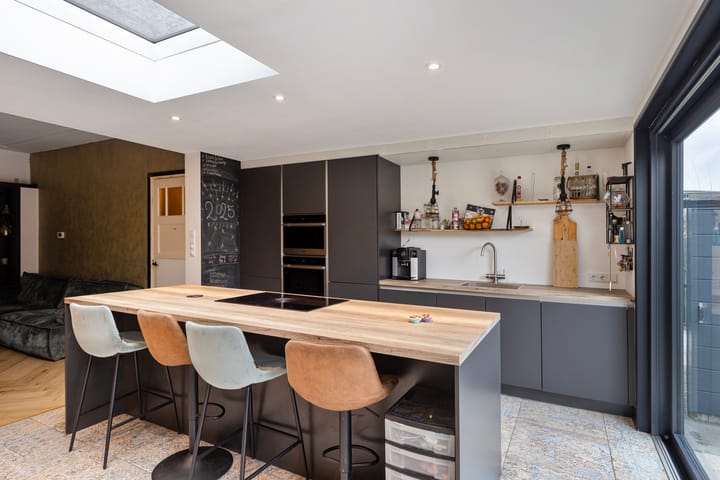 Foto 8 van Post van der Burgstraat 21