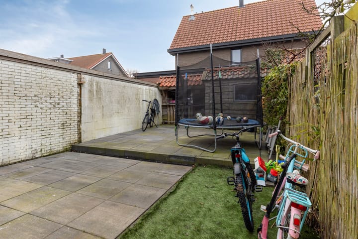 Foto 23 van Post van der Burgstraat 21