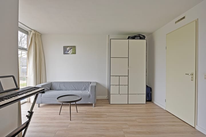 Foto 15 van Bisonstraat 21