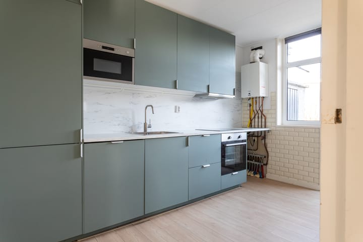 Foto 2 van Douzastraat 35