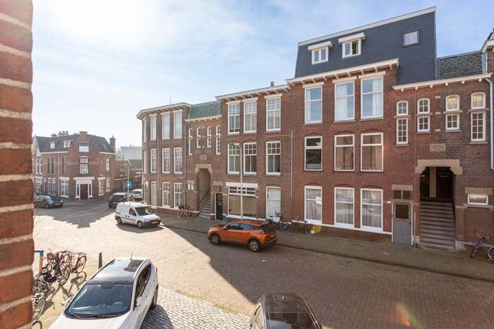 Foto 21 van Douzastraat 35