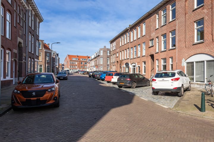 Foto 22 van Douzastraat 35