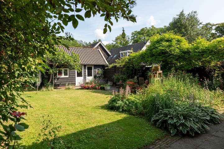 Foto 2 van Nieuw-Loosdrechtsedijk 160