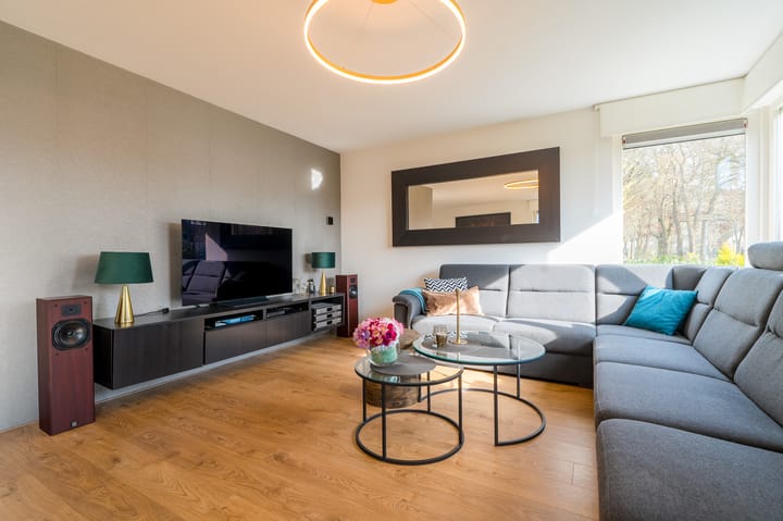 Foto 2 van Zwanebloem 8