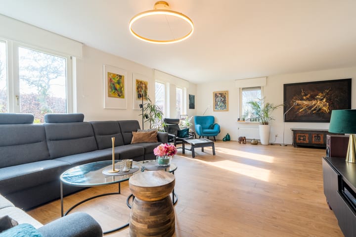 Foto 17 van Zwanebloem 8