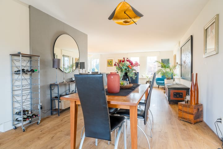 Foto 23 van Zwanebloem 8