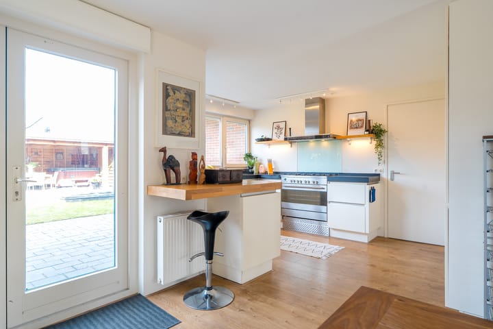 Foto 24 van Zwanebloem 8