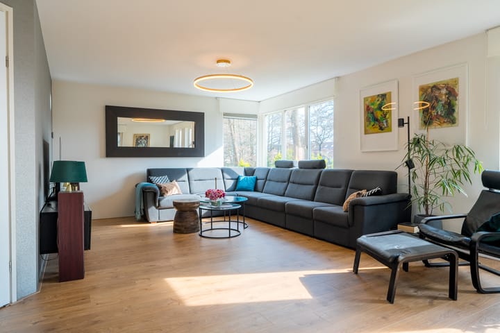 Foto 14 van Zwanebloem 8