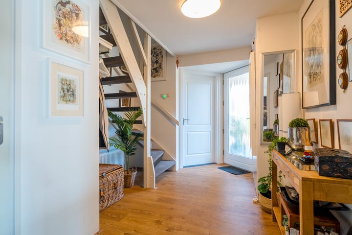 Foto 37 van Zwanebloem 8