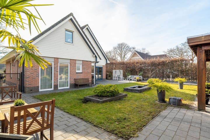 Foto 55 van Zwanebloem 8